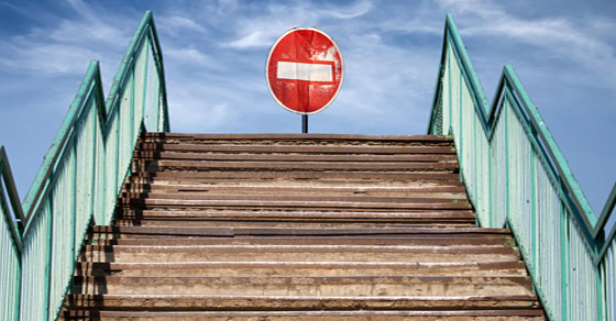 deterrence-stairs-end-post