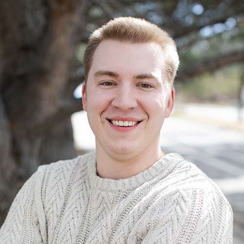 Alex Bohl headshot.