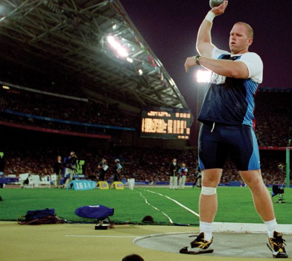 Godina ready to throw shotput