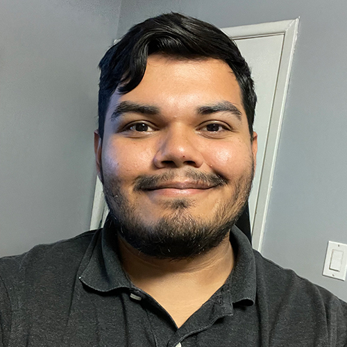 Juan Santos headshot.